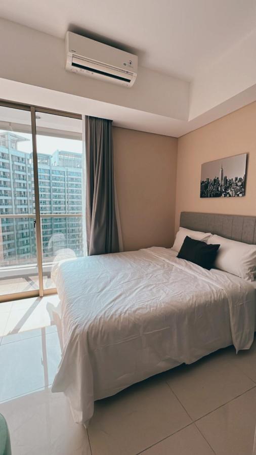 Cozy Studio Suite In Taman Anggrek Residences Jakarta Ngoại thất bức ảnh